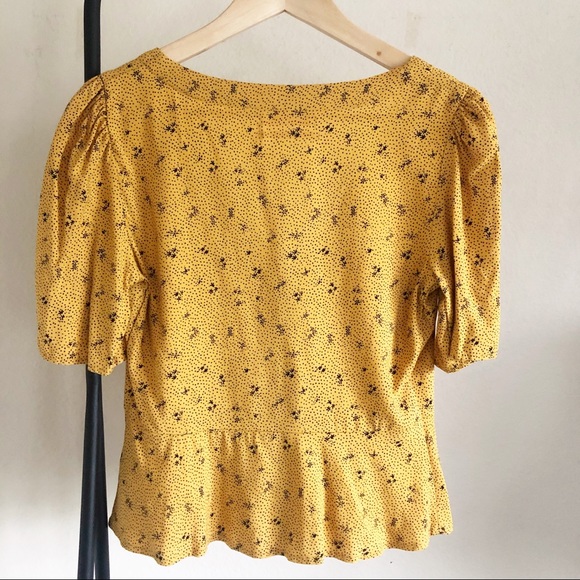 Urban Outfitters Kelsey Floral Button Front Top Sm - Picture 4 of 8